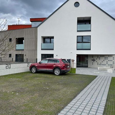 Mikuloff Apartman Mikulov Kültér fotó