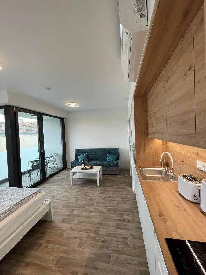 Mikuloff Apartman Mikulov Kültér fotó